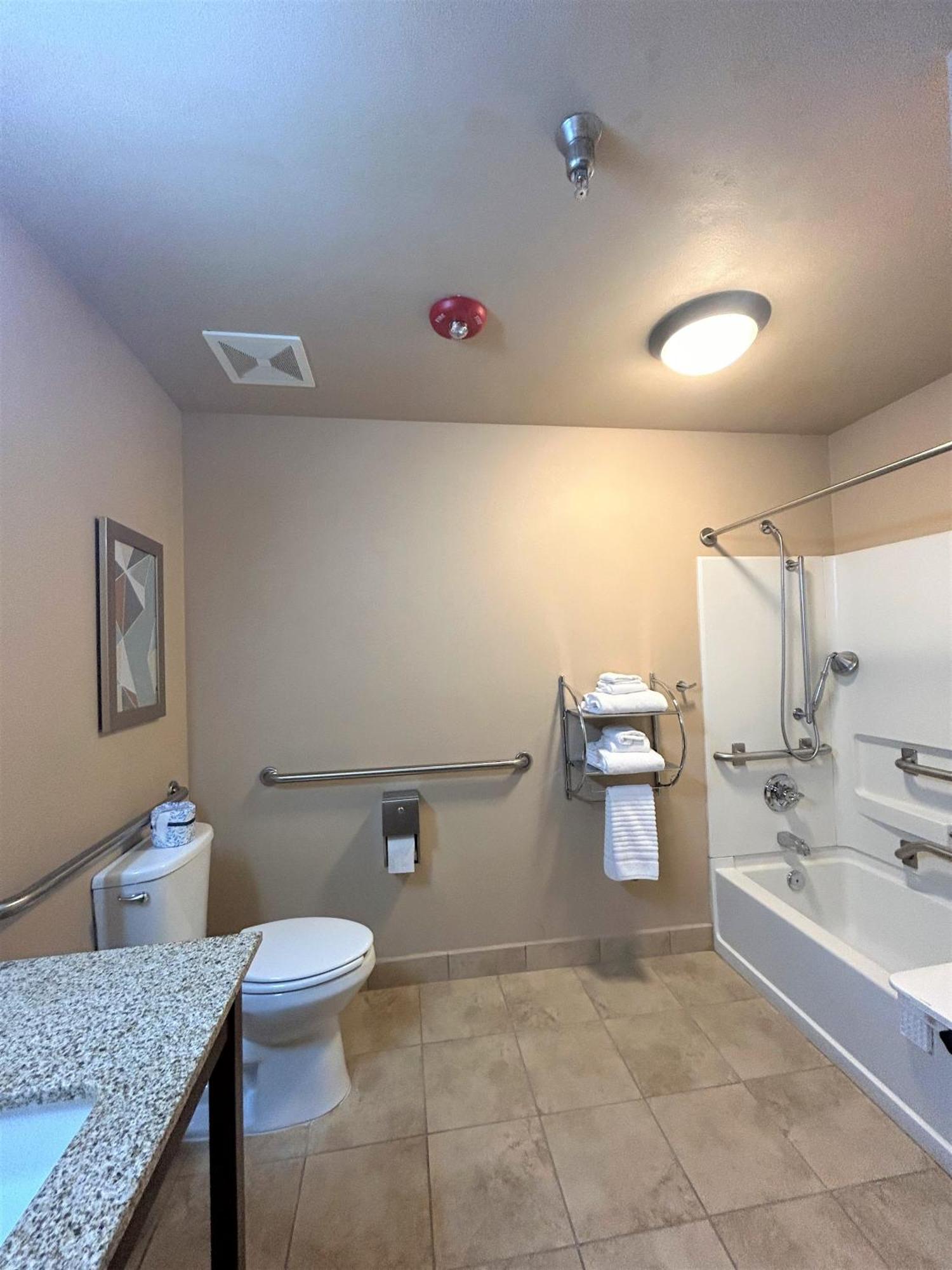 Comfort Inn & Suites Boulder Bagian luar foto